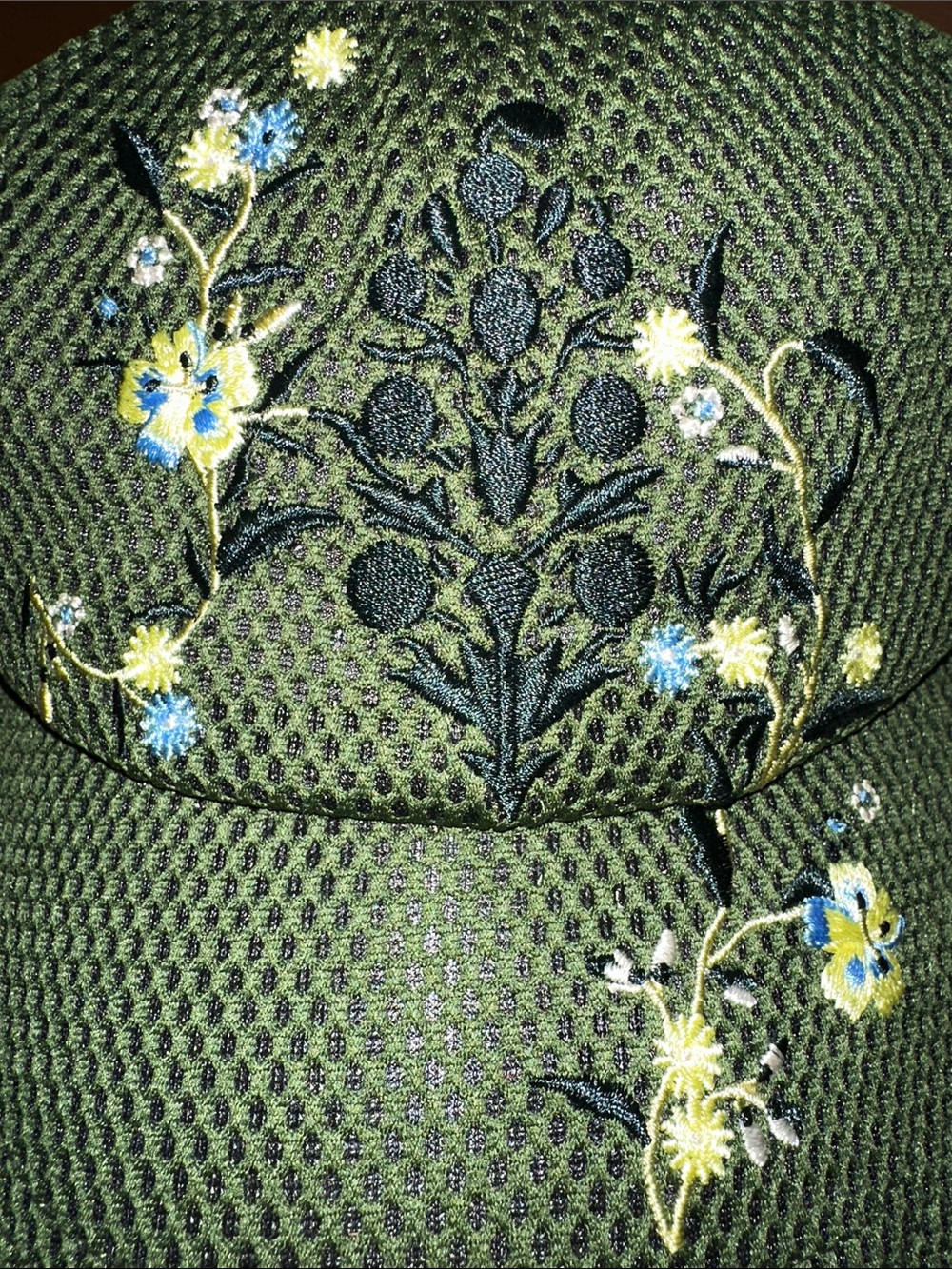 Free People Movement Embroidered Floral Hot The Trail Baseball Cap - Green NWT - Picture 7 of 9